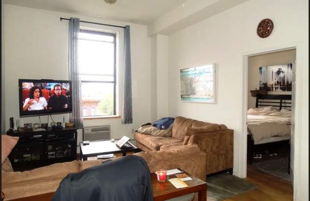 77 Delancey St 7-B - 77 Delancey Street, New York City, NY 10002