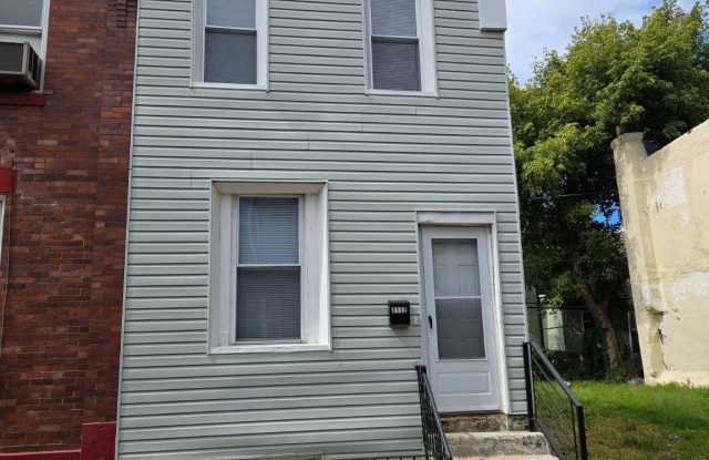 3112 STILLMAN Street Gallery 1