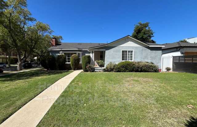 15483 Dickens St. Gallery 3