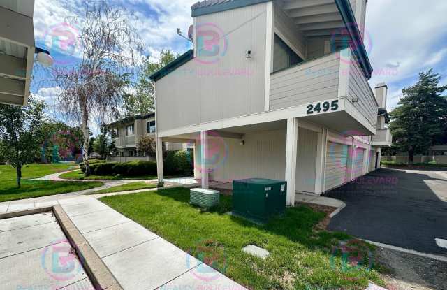 Contemporary 2-Bed Condo with Garage  Pool Access Near The Legends photos photos