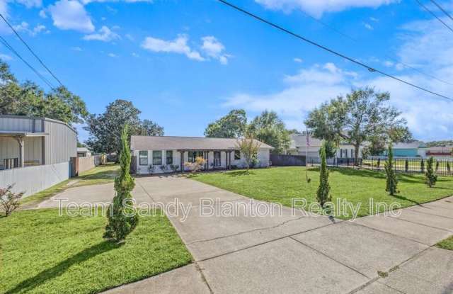 11705 Gulf Beach Highway Gallery 2