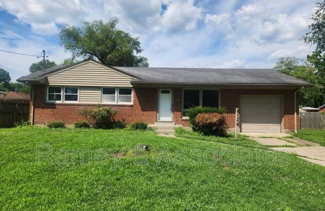 6126 Middlerose Circle photos photos