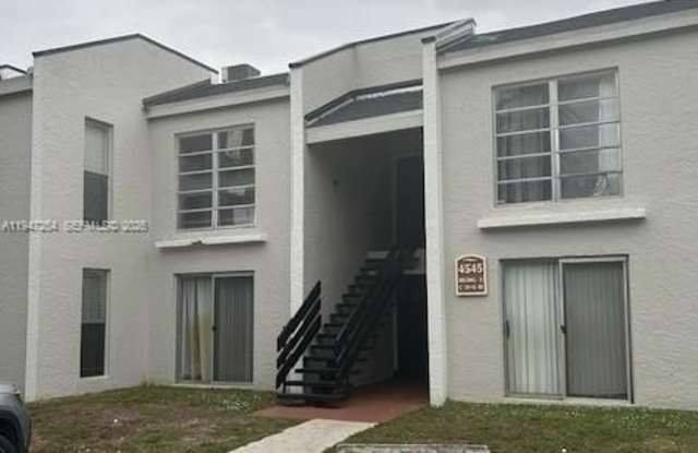 4545 Treehouse Ln photos photos