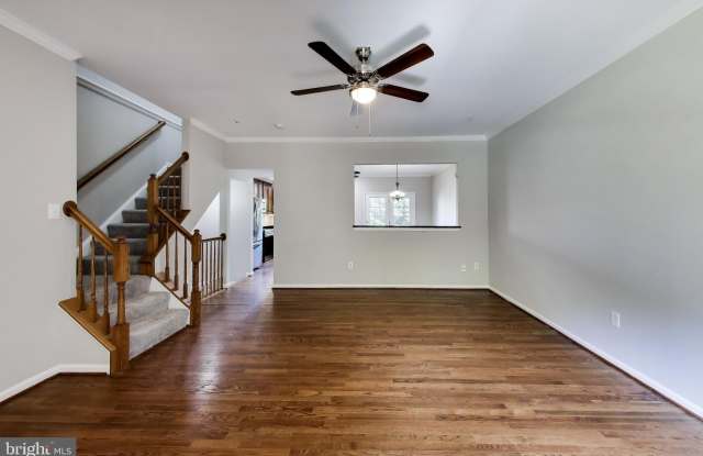 9868 SHERWOOD FARM Road Gallery 4