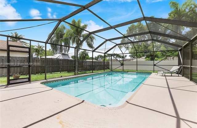 11909 SW 48th Ct photos photos