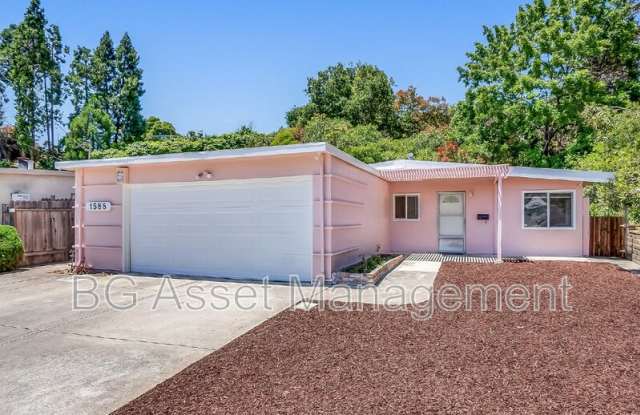 1588 Ridgecrest Road photos photos