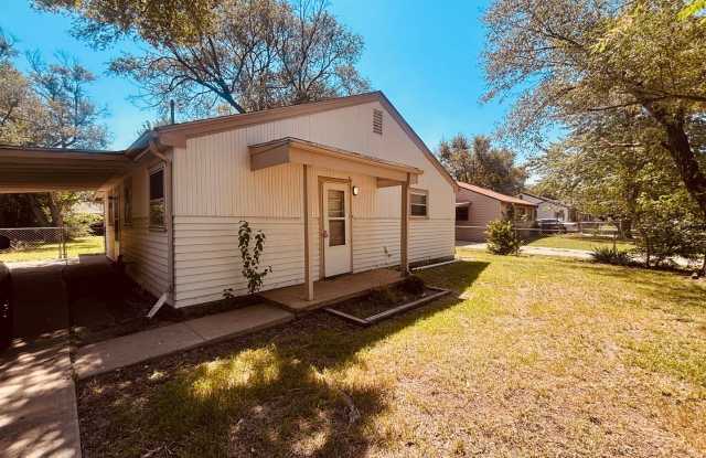 **Welcome home to this charming **3-bedroom, 1-bathroom ranch-style home** offering comfortable one-level living in a convenient location! photos photos