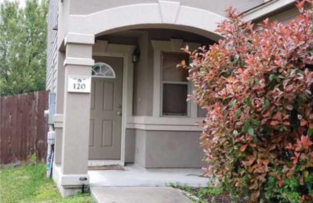 120 Clover Cove Gallery 2