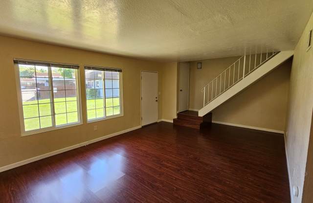 4 bedroom townhouse near Top Rated Pleasanton Schools photos photos