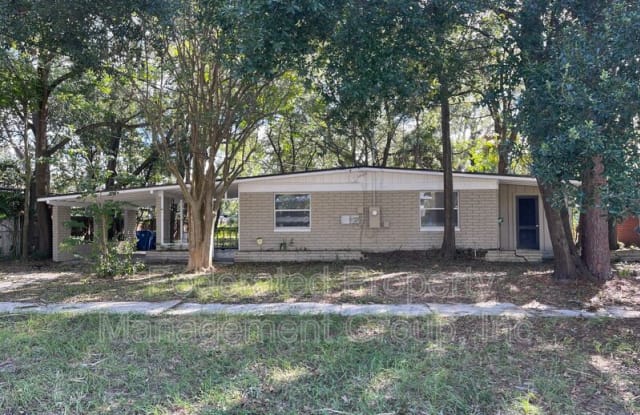 3145 PLUMTREE DRIVE - 3145 Plumtree Drive, Jacksonville, FL 32277