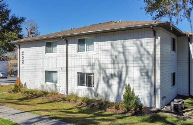 The Packard Apartments Gallery 4