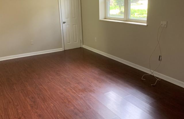 3330 Valley View Dr. - 3330 Valley View Drive Northeast, Knoxville, TN 37917