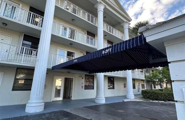 1715 Whitehall Dr photos photos