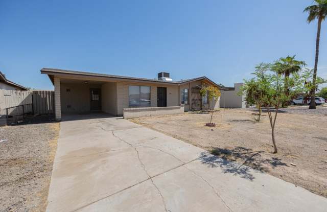 9018 West Turney Avenue photos photos