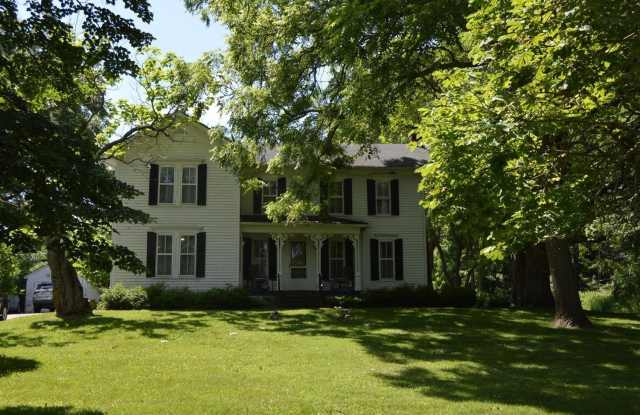 4561 N Lake Road photos photos