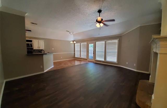 447 Pebblecreek Drive Gallery 3