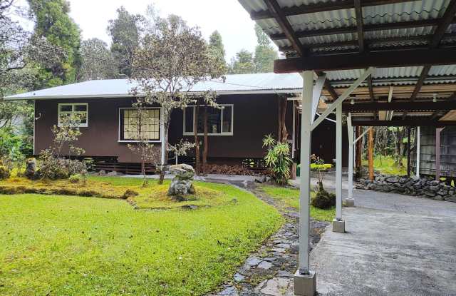 2BR/1.5 BA Home in Mauna Loa Estates! - 11-3788 First Street, Volcano, HI 96785