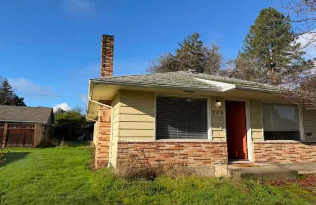 820 NW 28th Street photos photos