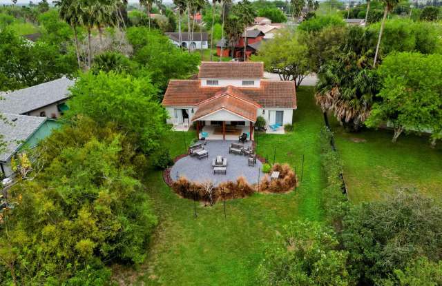 3733 Carmen Ave photos photos