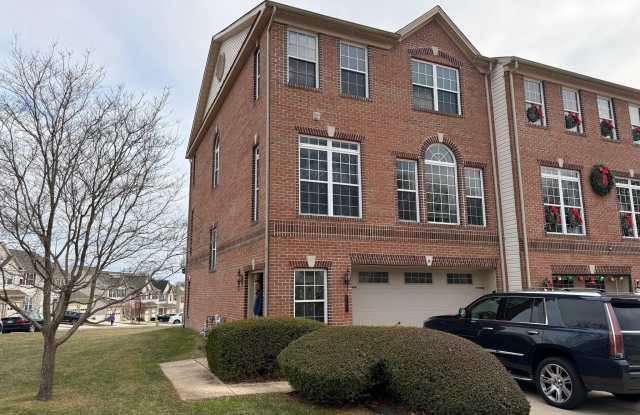 711 PERTHSHIRE Place unit: 73 photos photos