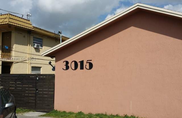 3015 NW 132nd Ter Gallery 1