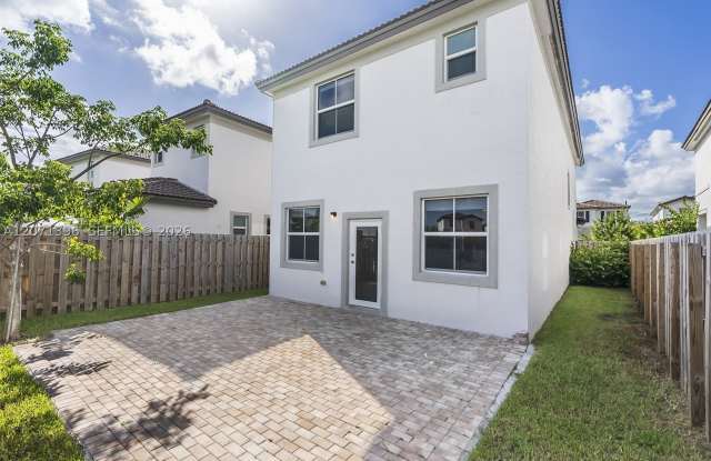 2408 NW 131st Cir Gallery 2