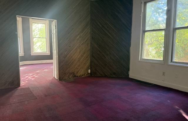 1041 Beech Avenue - 1 Gallery 2