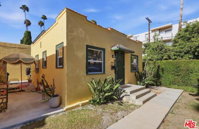 1964 Dracena Dr Gallery 2