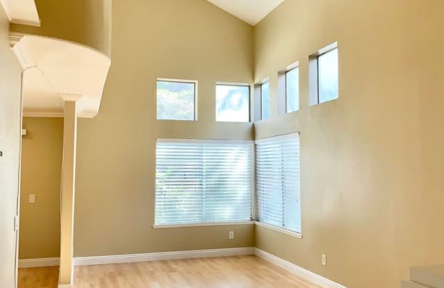 3 Bedroom home for lease in Chino Hills Gallery 4