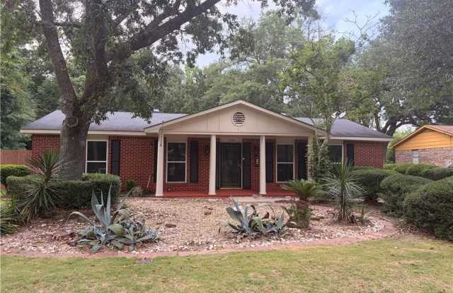 1326 Doyle Avenue photos photos