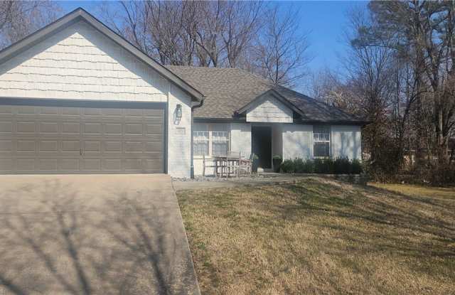 1290 Sang Avenue photos photos