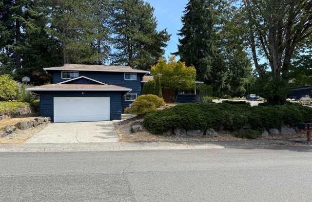 Amazing opportunity to live in Bellevue Kelsey Creek. 2-story 4 bedroom, 3 baths, and 2020asf of living space. photos photos