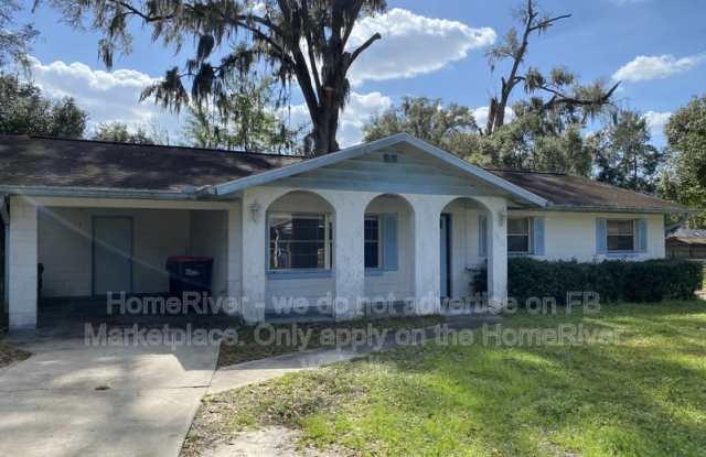 5242 SE 114th St photos photos