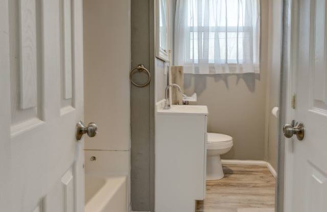 1205 Houston Ave - 1205 Houston Avenue, Colorado Springs, CO 80905