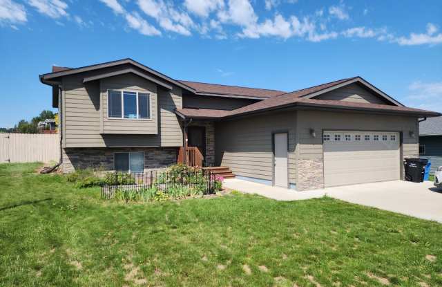 ** SPECIAL MOVE-IN OFFER ** 4 Bedroom, 3 Bathroom Home for Rent photos photos