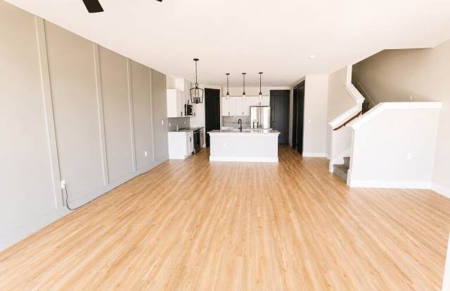 1764 Palladio Loop Gallery 3