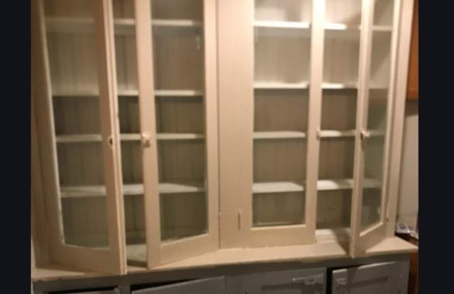 907 Lexington Avenue Gallery 3