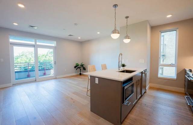 1650 Commonwealth Ave - 1650 Commonwealth Avenue, Boston, MA 02135