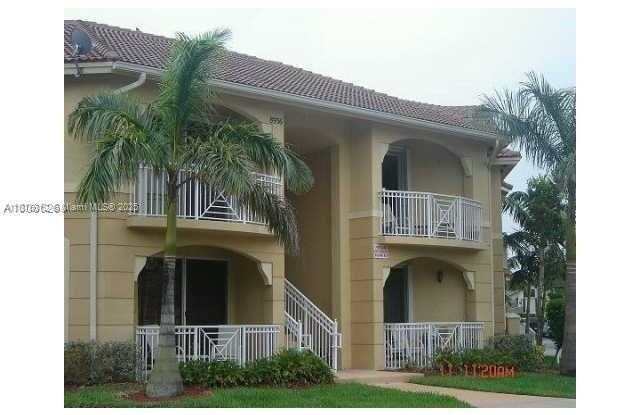 8936 W Flagler St photos photos
