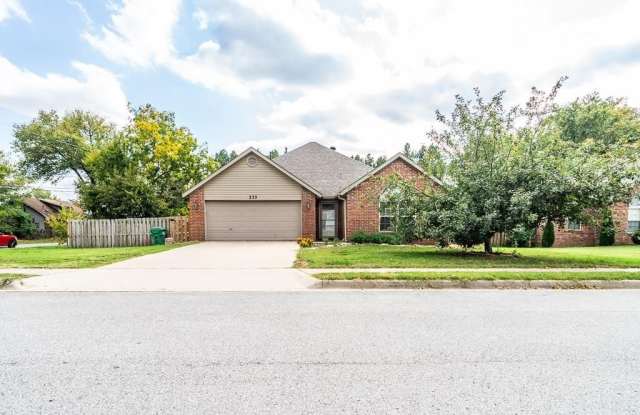 273 Jack Perry DR - 273 Jack Perry Drive, Centerton, AR 72719 273 Jack Perry DR - 273 Jack Perry Drive, Centerton, AR 72719