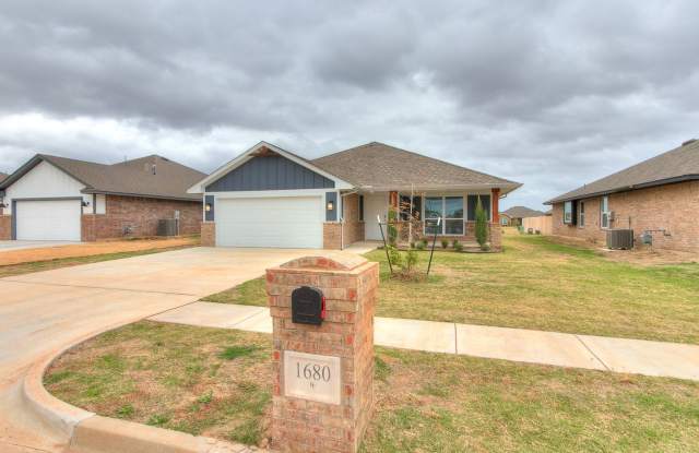 FIRST MONTH FREE! - 1680 Addington Road, Newcastle, OK 73065