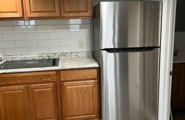285 pearsall ave - 285 Pearsall Avenue, Jersey City, NJ 07305