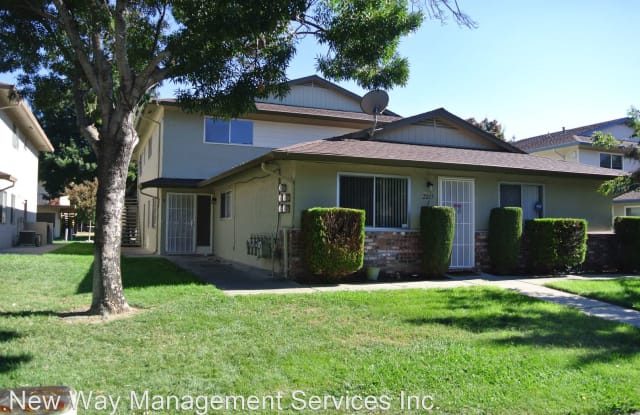 2213 Peppertree Way, Unit #2 - 2213 Peppertree Way, Antioch, CA 94509