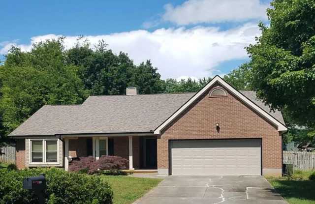 Knoxville 37922 - Available Now! 3 bedroom, 2 bath home - Contact Susan Niedergeses 865-300-4722 photos photos
