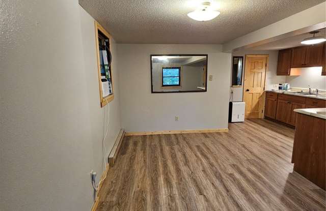326 Miller Avenue Gallery 3