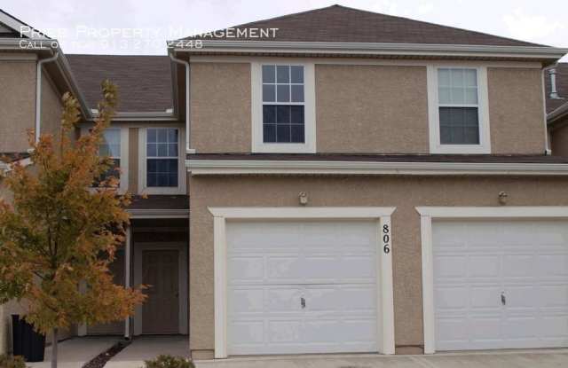 826 S Woodson Ct Gallery 2