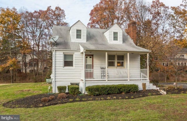 12208 FITZGERALD WAY - 12208 Fitzgerald Way, Linton Hall, VA 20181