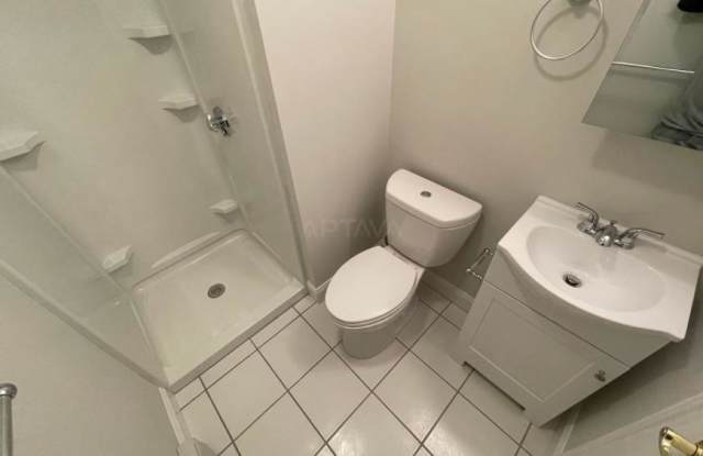 12 Centre St. photos photos
