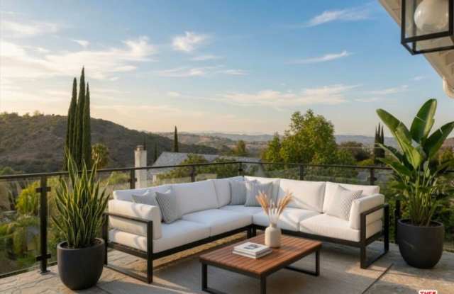 23749 B Canyon Dr Gallery 2