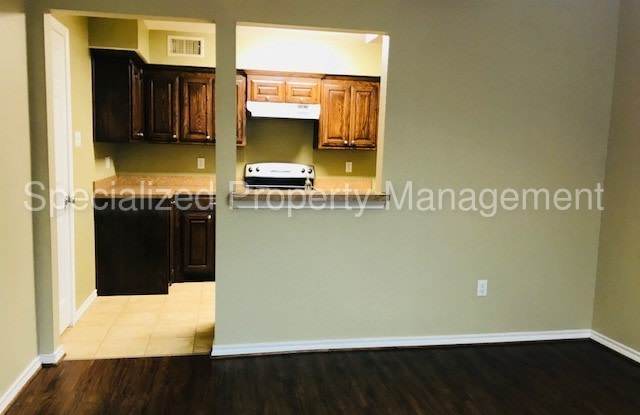 1429 Palmnold Circle West Gallery 4